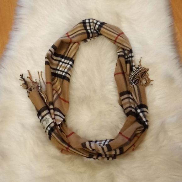 Camel Plaid Pashmina Cashmere Feel Scarf - Picture 10 of 15